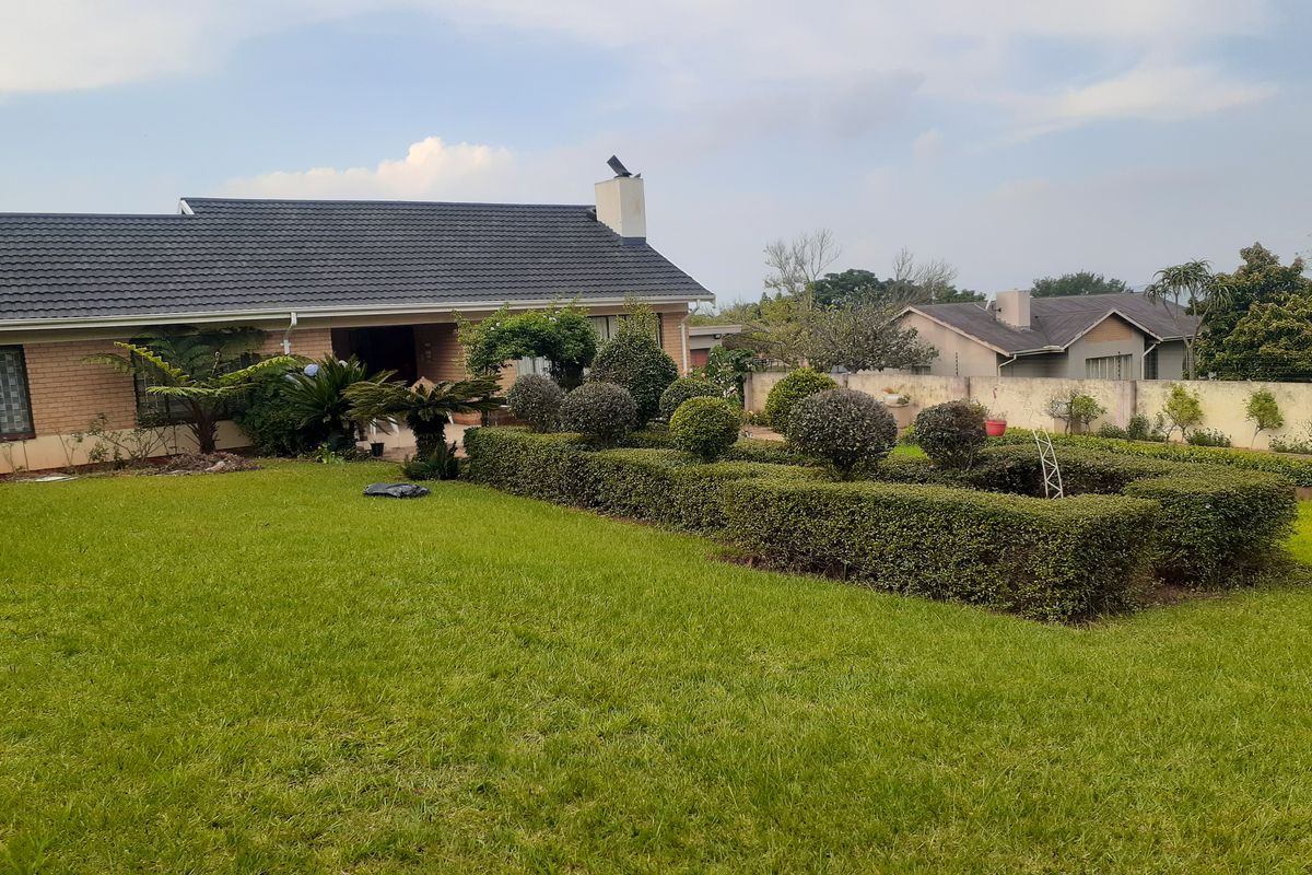 Build, Extend, Profit - 4 Bedroom in Signal Hill - Photo 2