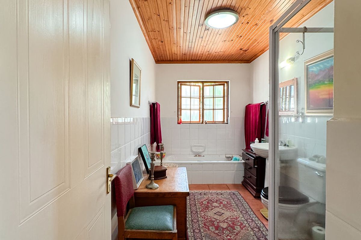 Elegant Valley Living in the Heart of Tulbagh - Photo 5