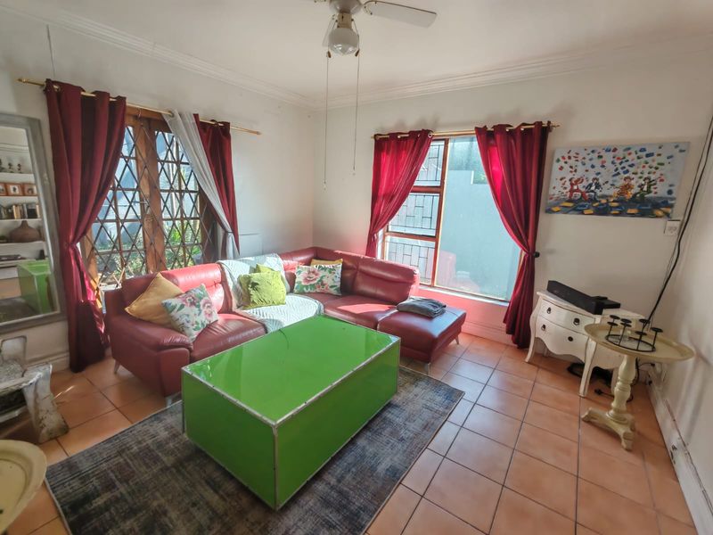 SPACIOUS PET FRIENDLY TOWNHOUSE WITH A GARDEN! PERFECT INVESTMENT! - Photo 8