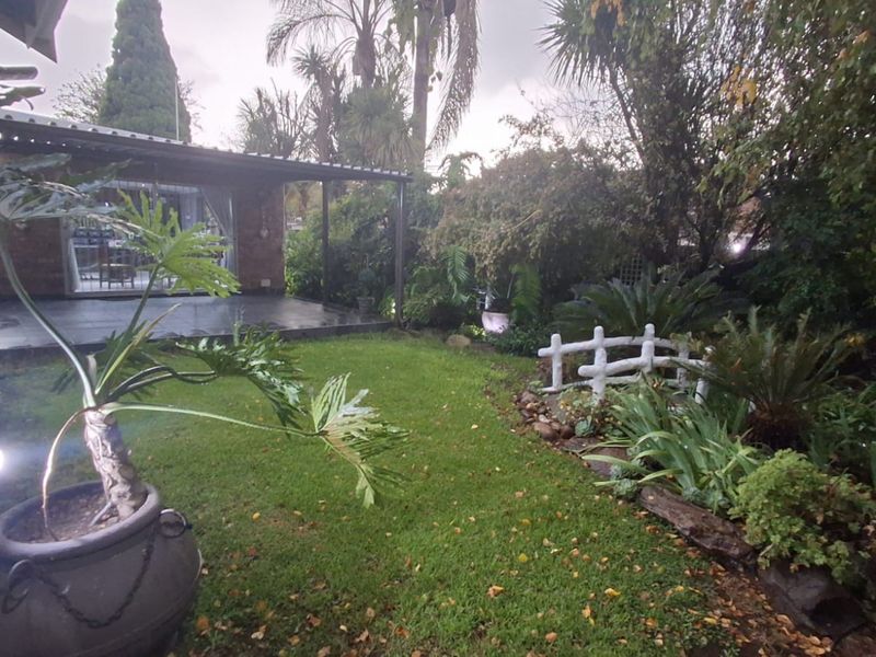 3 Bedroom Townhouse for Sale in Dunnottar - Photo 10