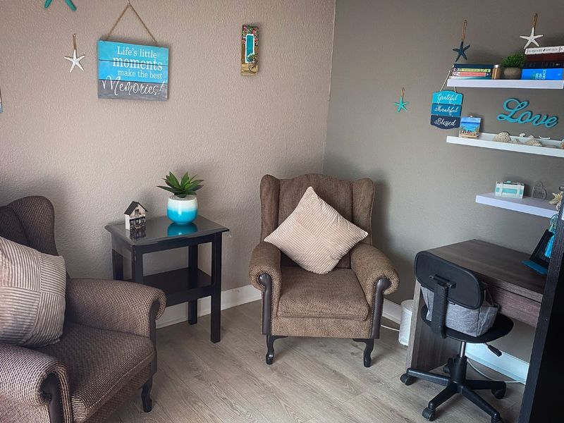 3 Bedroom Townhouse for Sale in Dunnottar - Photo 8