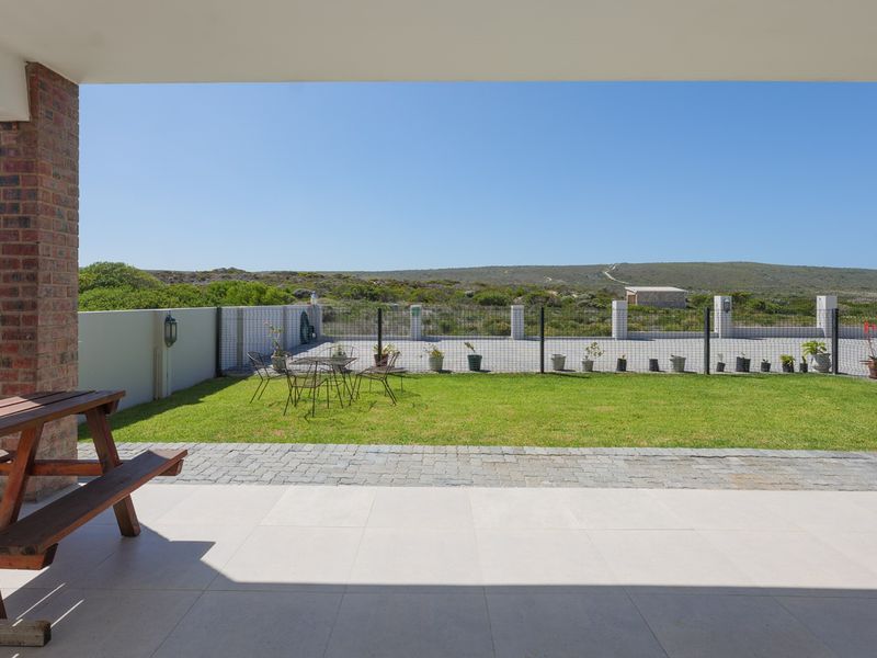 Spacious Unit for Long-Term Rental -Agulhas - Photo 3