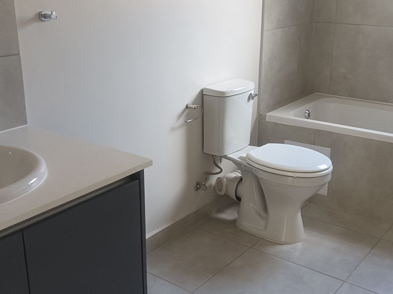 Brand new apartments in Du Vin Estate, Raslouw! - Photo 3