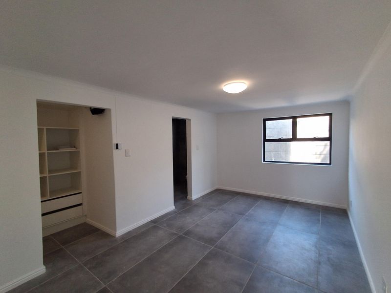 Spacious and modern - 1 Bedroom Apartment To Let - Photo 7