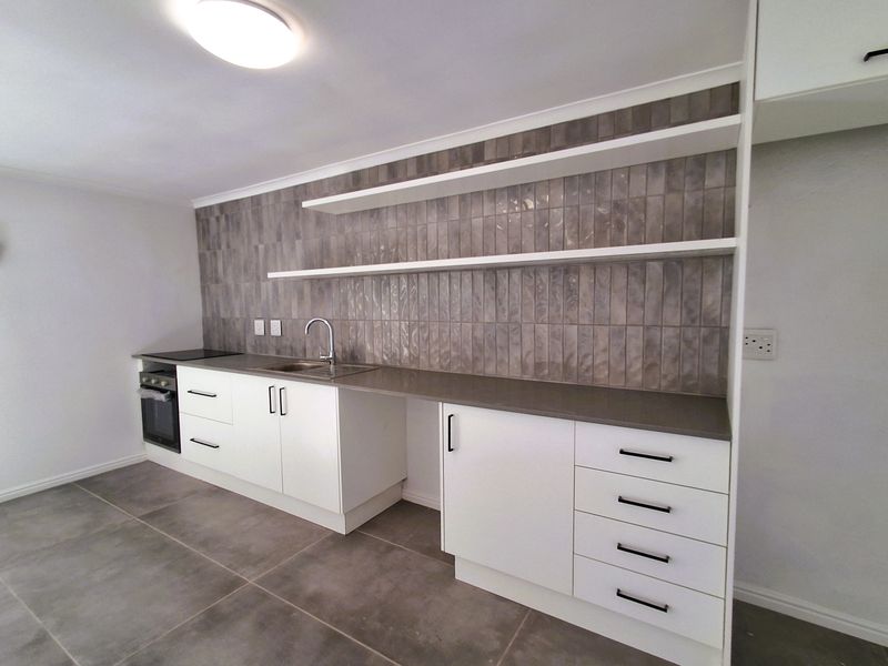 Spacious and modern - 1 Bedroom Apartment To Let - Photo 6