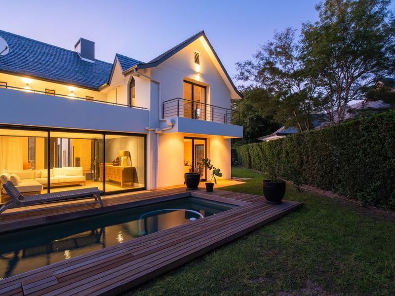 Refined Family Living Between Fairways and Lakes - Photo 2