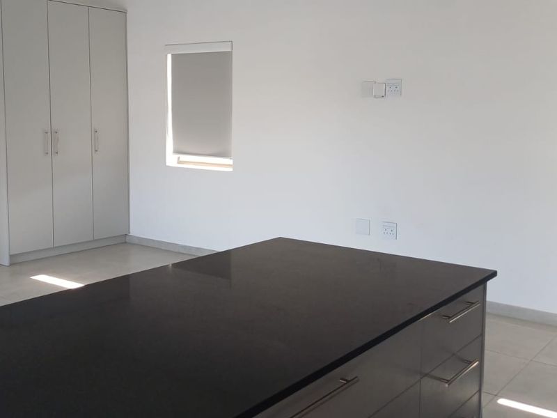 Two bedroom apartment with sea - Photo 10