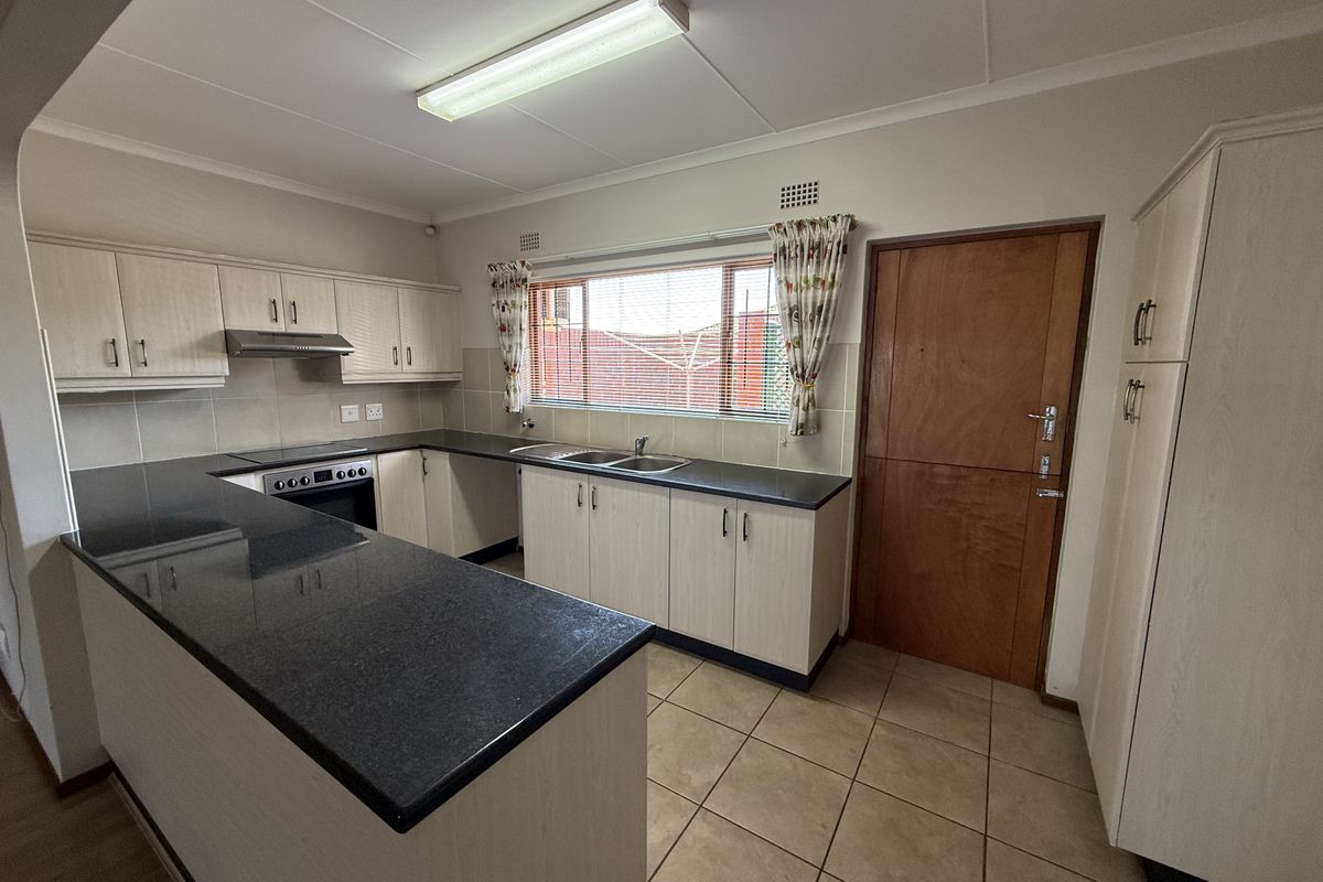 Beautiful home in Amber Ridge - Photo 4