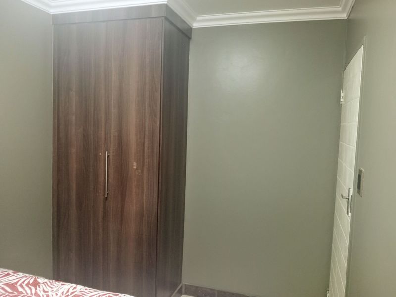 Step into comfort and Style - Photo 8