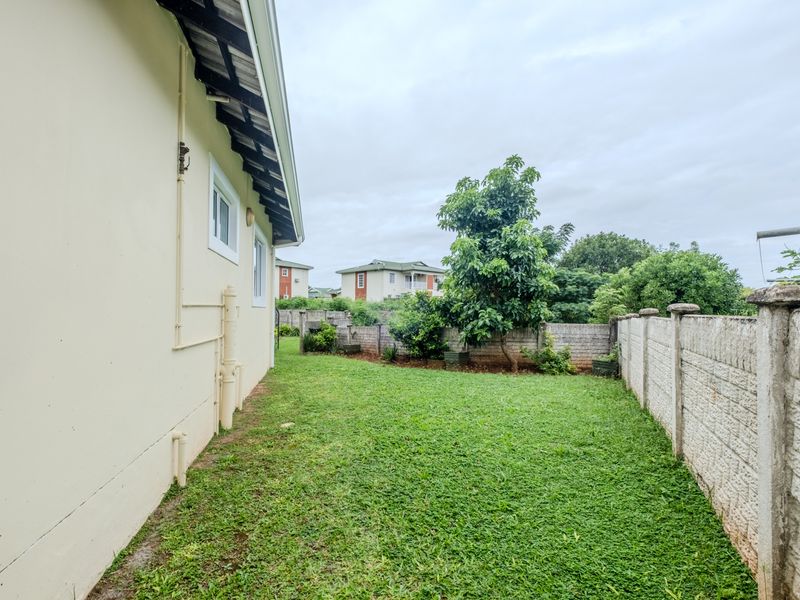 Stepless hidden gem in sought after Broadlands - Photo 5