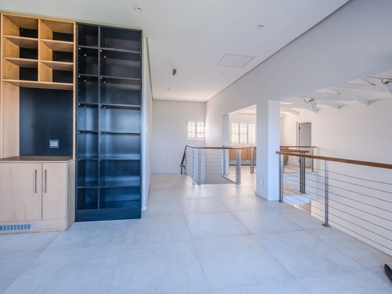 Beachfront Masterpiece in La Lucia, Umhlanga Rocks. - Photo 9