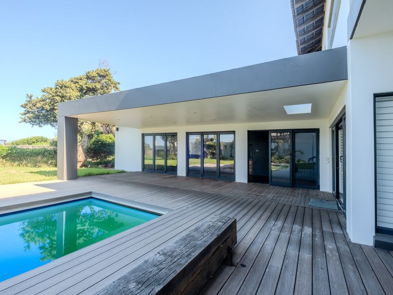 Beachfront Masterpiece in La Lucia, Umhlanga Rocks. - Photo 2