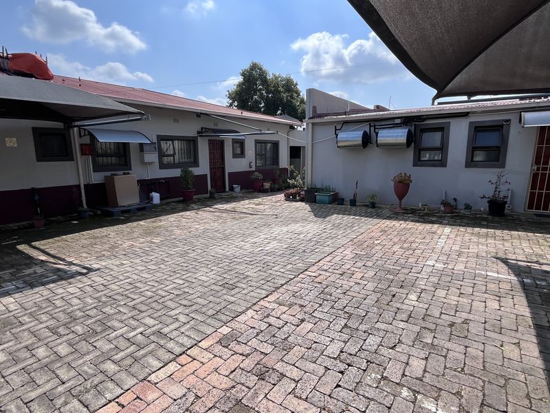 Freehold For Sale In Pretoria - Photo 6