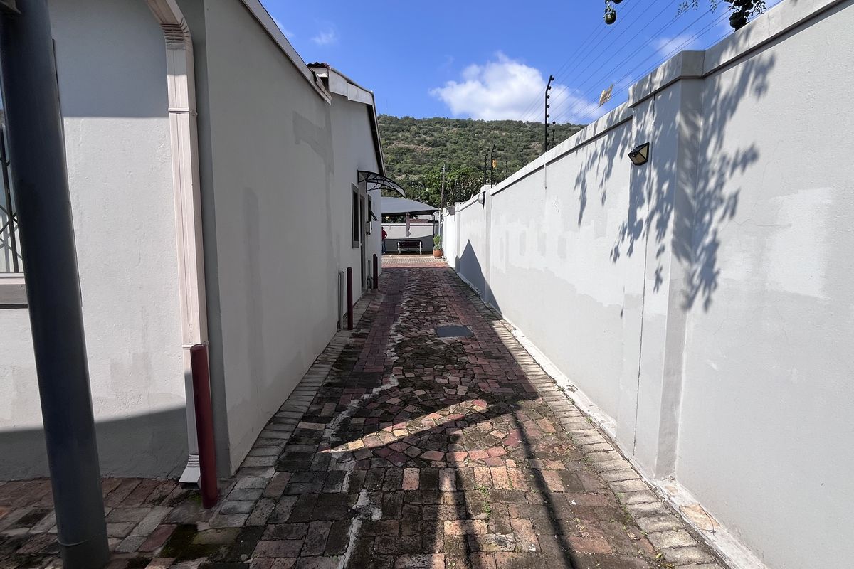 Freehold For Sale In Pretoria - Photo 4