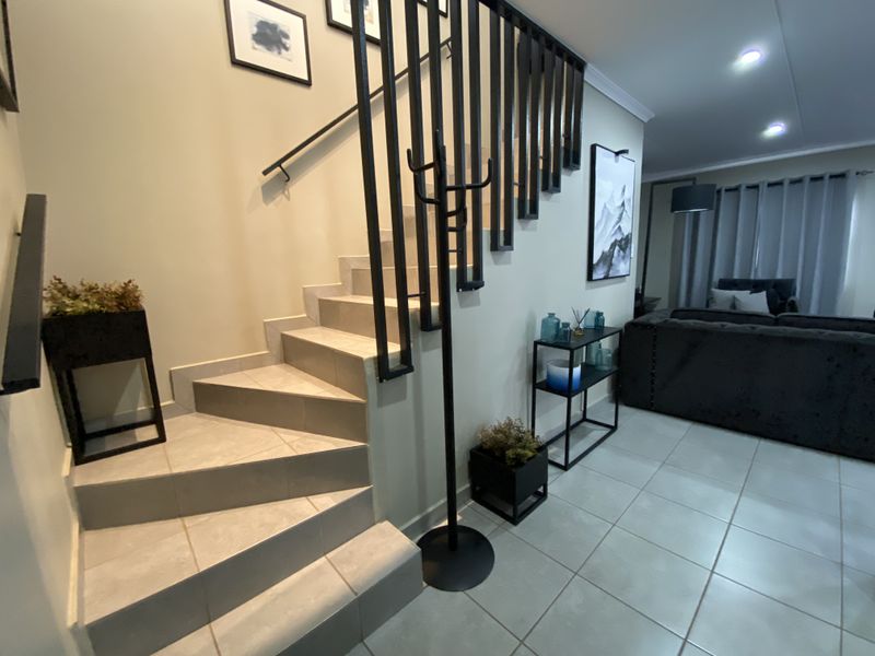Modern 4 Bedroom Double Storey in Lotus Capital View - Photo 8