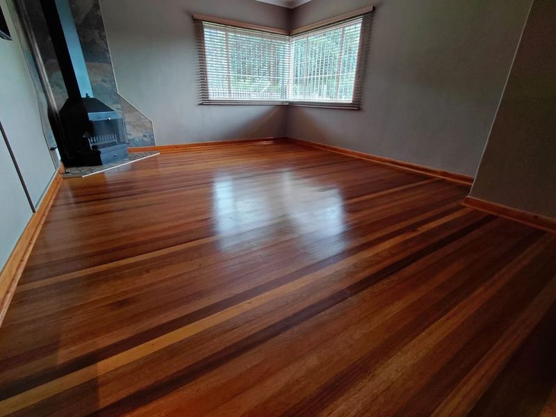 Charming Family Home with Lush Garden – Burgersdorp - Photo 5