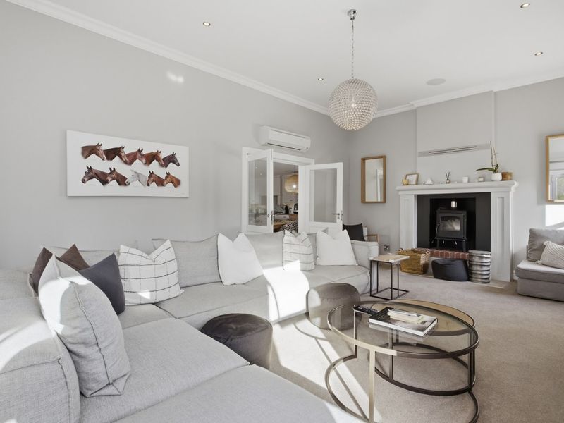 North-Facing Elegance Amidst Olive Groves - Photo 10