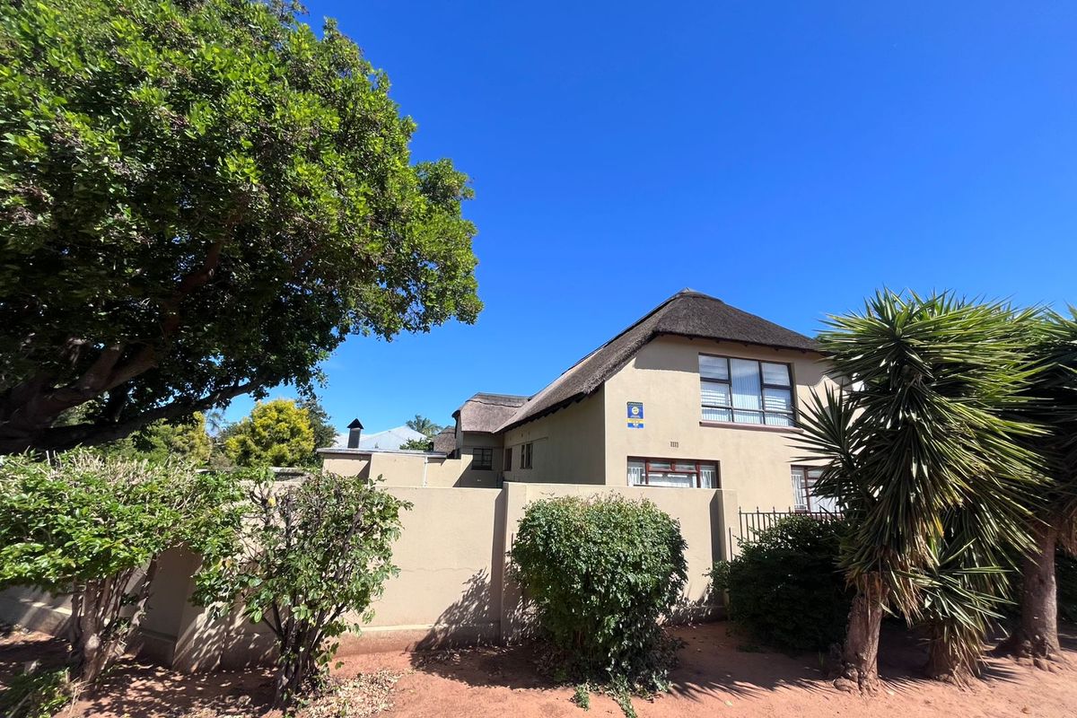 Prime Living in Rouxpark – Your Dream Home Awaits at 20 Palm Avenue, Worcester - Photo 3