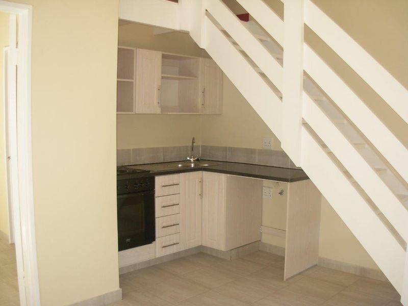 CHASEDENE – 1 BEDROOM APARTMENT TO LET - Photo 10