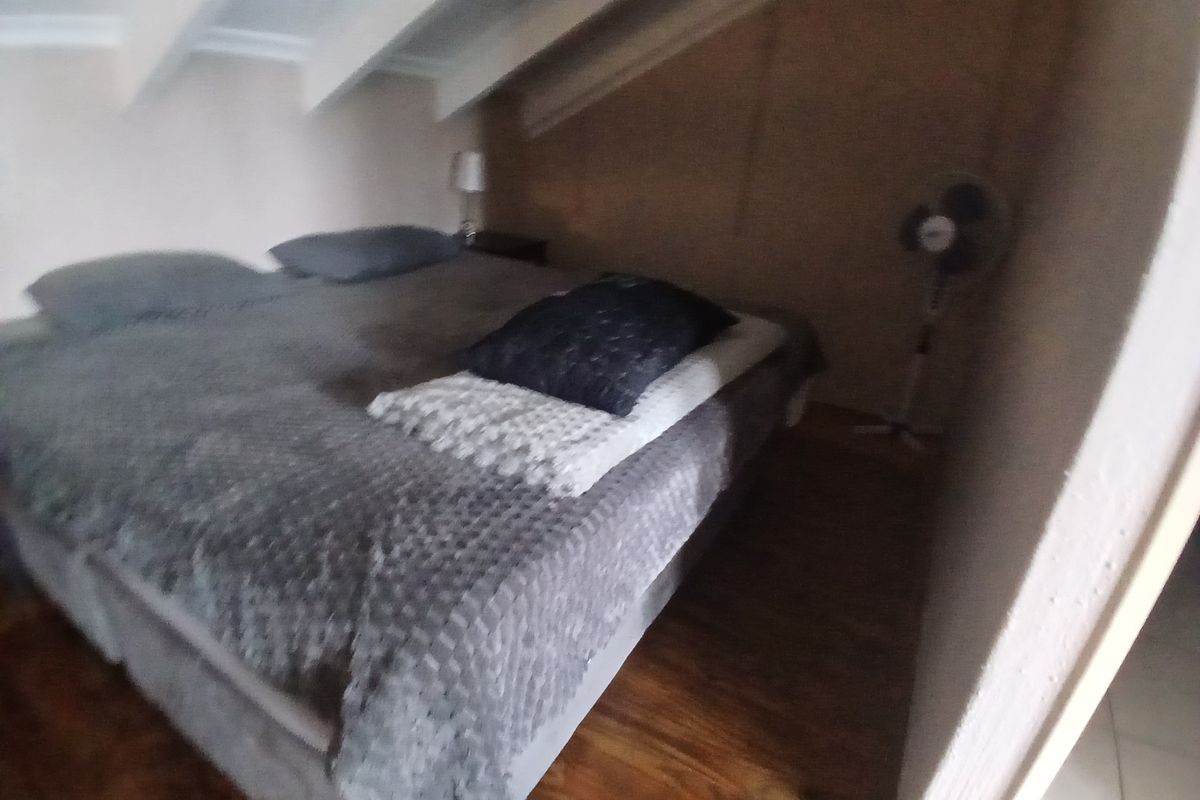 Carnival Mall 1.5 Bedroom  Duplex Apartment with a shared pool - Photo 5