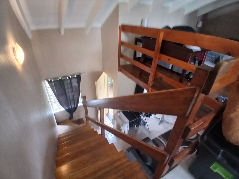 Carnival Mall 1.5 Bedroom  Duplex Apartment with a shared pool - Photo 10