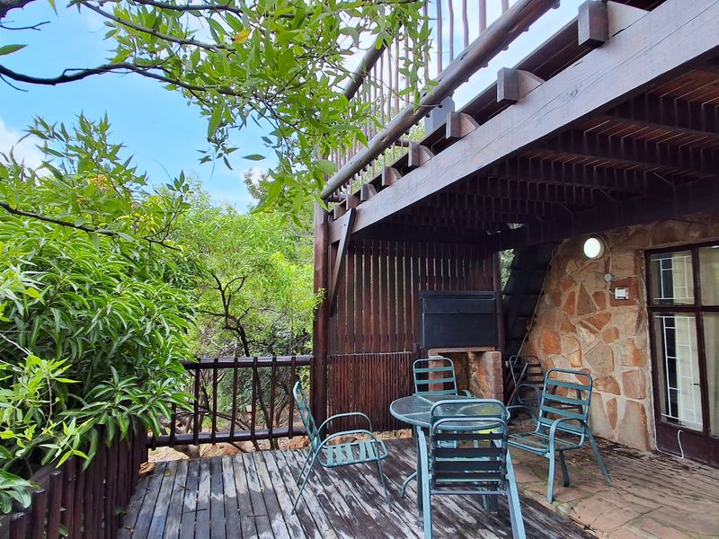 Your Country Retreat in Utopia Nature Estate, Buffelspoort - Photo 6