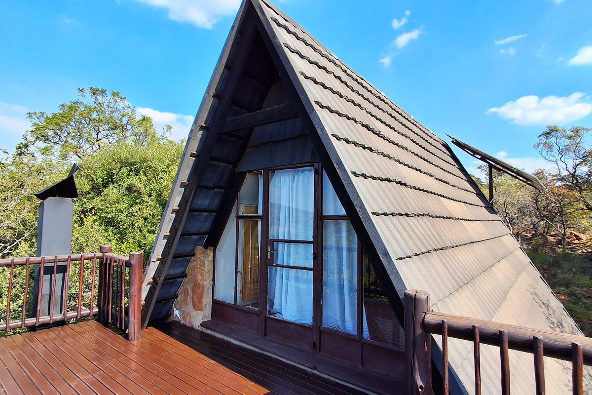 The Perfect Bushveld Escape & Airbnb Opportunity - Utopia Nature Estate, Buffelspoort - Photo 3