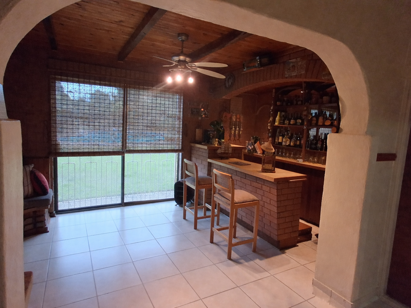 Spacious Family Home with Excellent Returns Potential for sale in Dunnottar Nigel - Photo 10