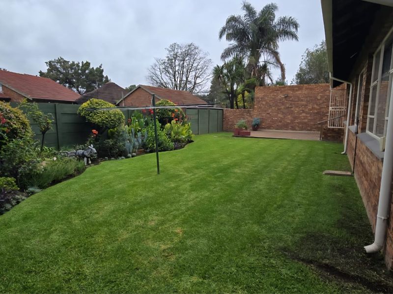 2 Bedroom Townhouse for sale in Dunnottar - Photo 8