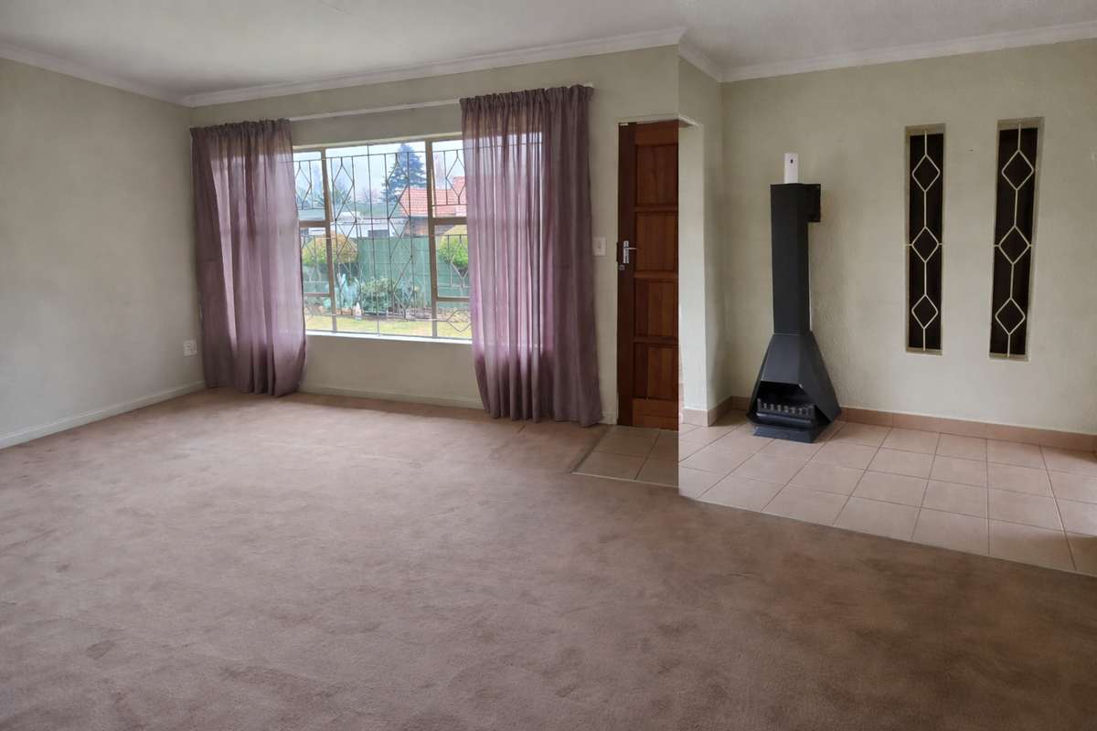 2 Bedroom Townhouse for sale in Dunnottar - Photo 2