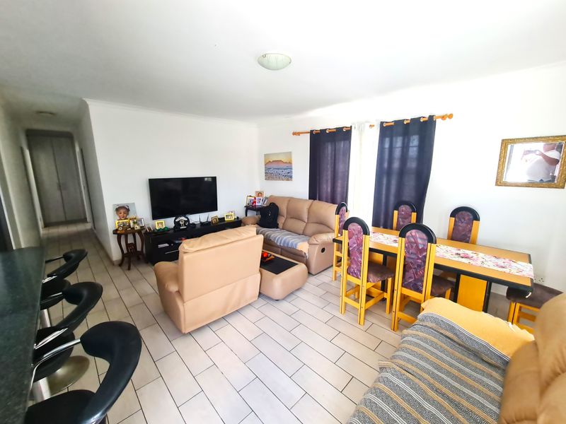 Opportunity on a Sizeable Stand in Fountains Estate, Jeffreys Bay - Photo 3