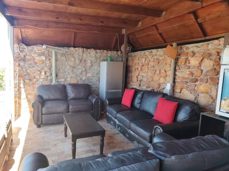 Versatile Coastal Living with Breathtaking Views - Photo 10