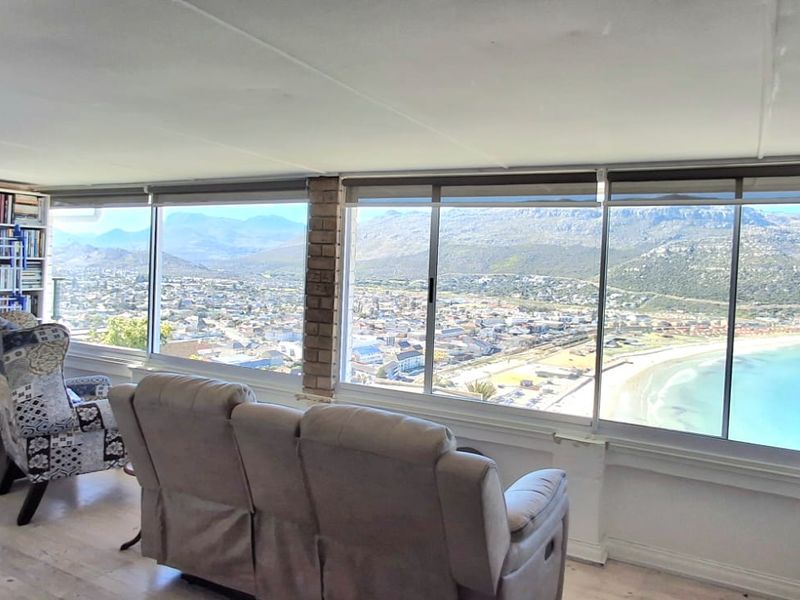 Versatile Coastal Living with Breathtaking Views - Photo 6