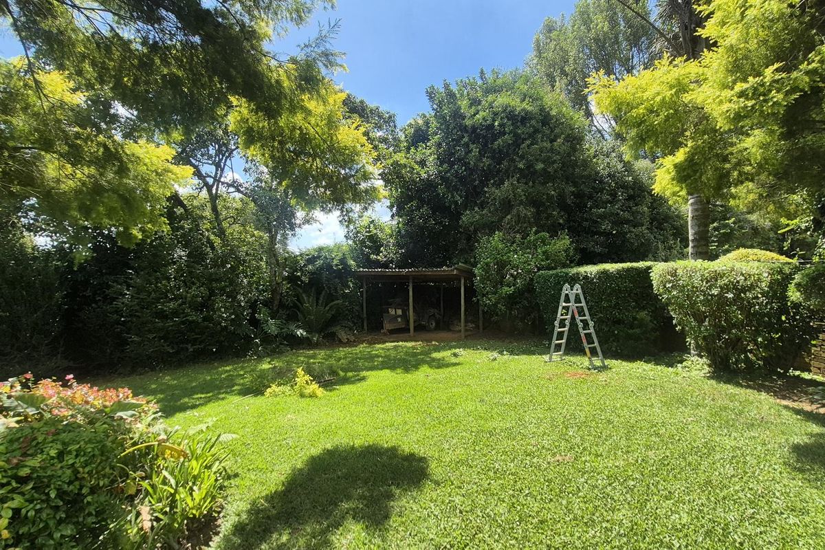 SAFE AND WELL MAINTAINED HOME - Photo 3