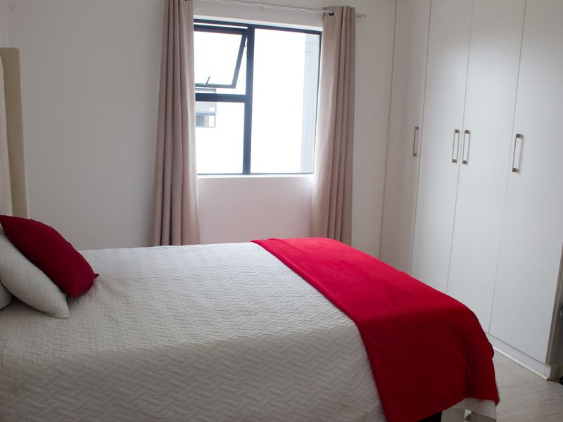 Beautiful townhouse apartment - Live Auction from R650 000! - Photo 6