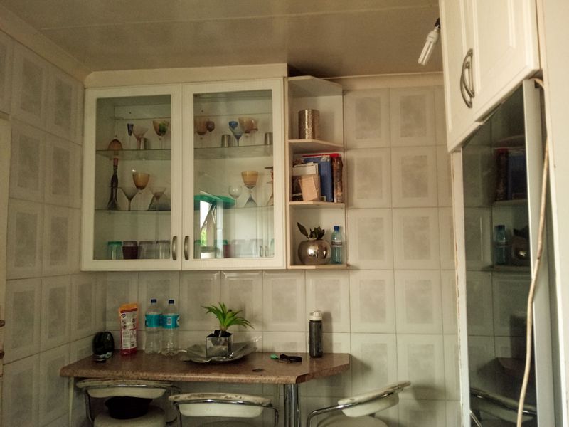 Family Home to Let - Photo 8