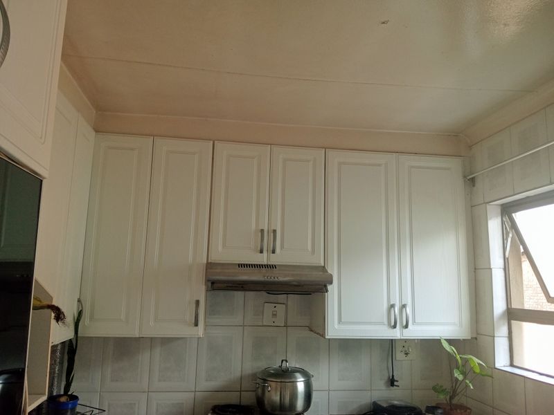 Family Home to Let - Photo 6