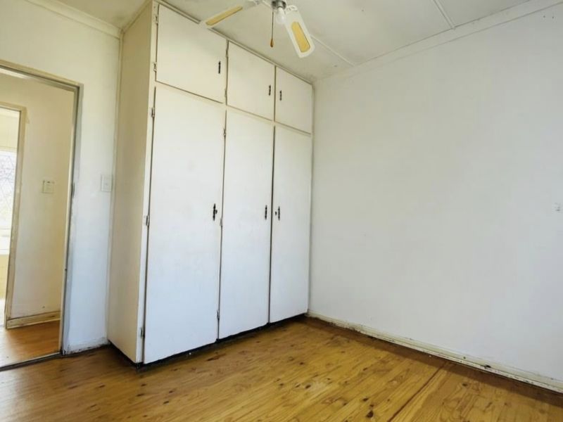 Spacious 3-Bedroom Home Perfect for Family Living - Photo 8