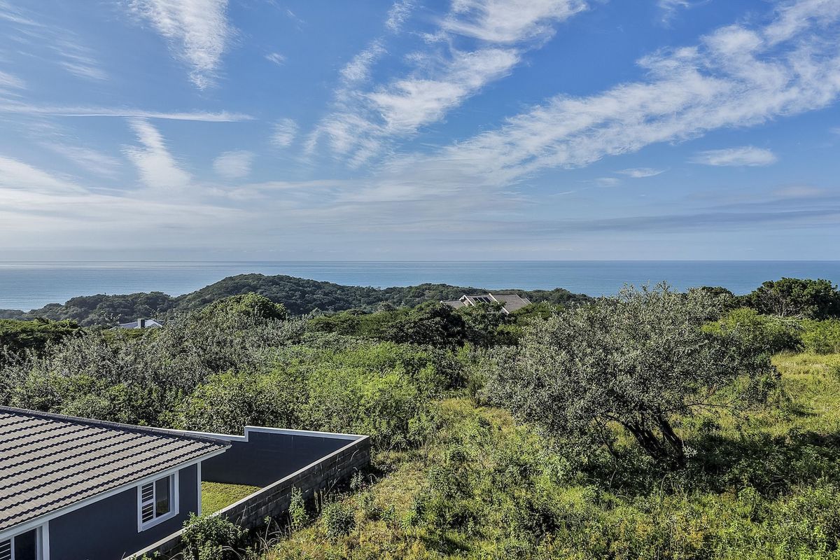 Sea view Plot in Cintsa East - Photo 2