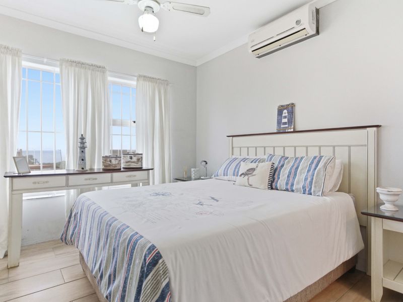 Coastal Living at its Finest! - Photo 10