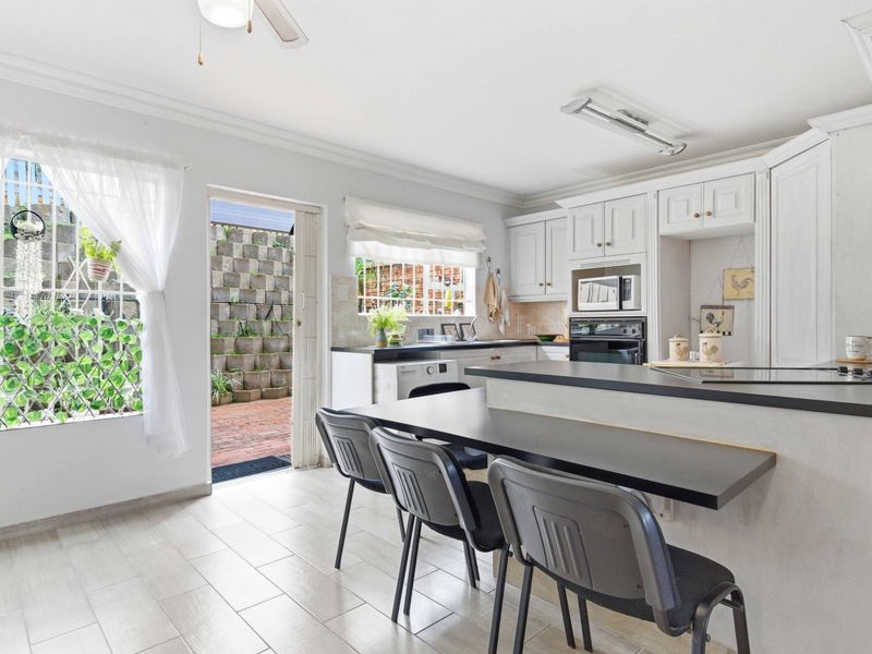 Coastal Living at its Finest! - Photo 7