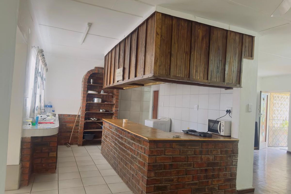 Well-Located & Reasonably Priced - Photo 2