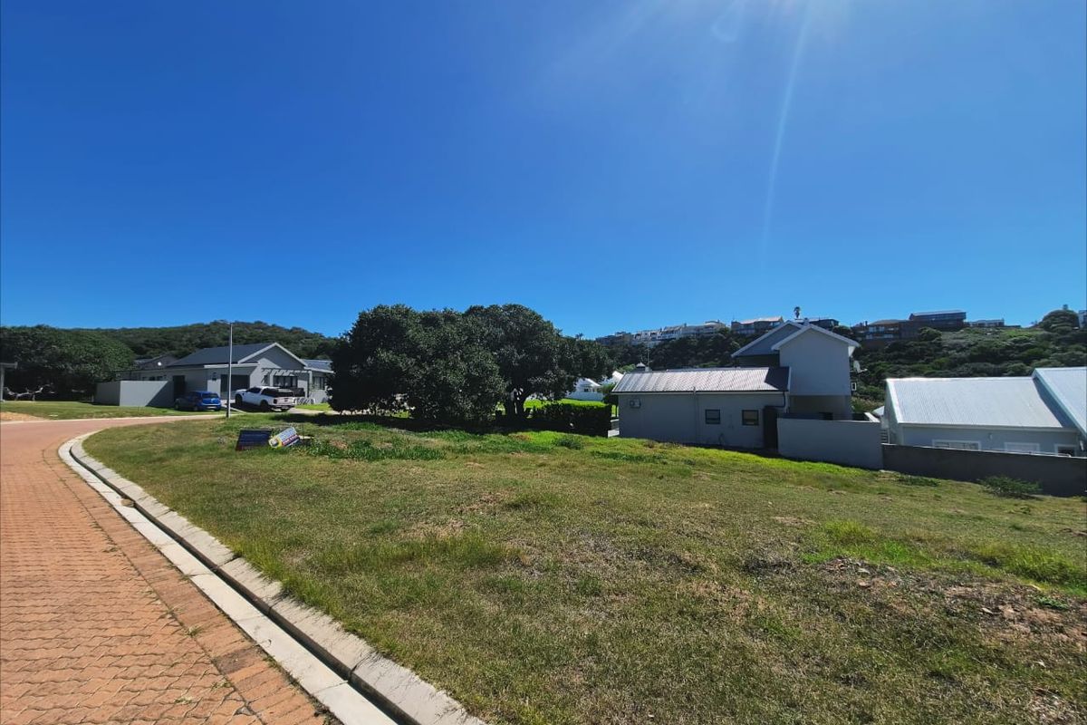 Build Your Dream Home in Nature’s Embrace - Photo 3