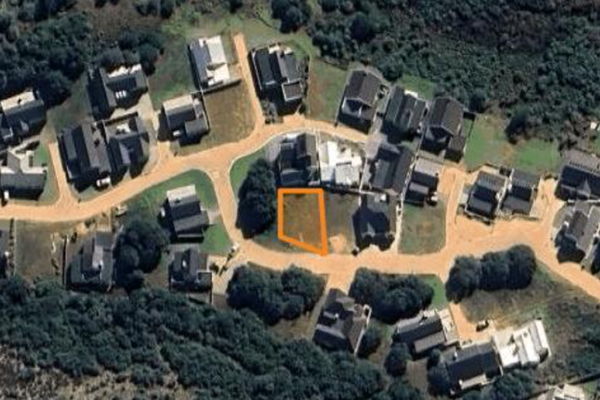 Build Your Dream Home in Nature’s Embrace - Photo 5