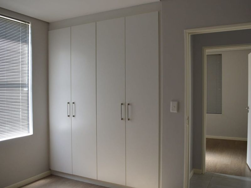 Rare find! Ground Floor, Pet-friendly 2-Bedroom Unit! - Photo 10