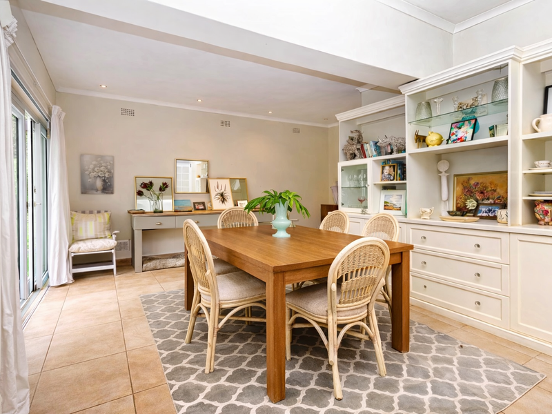 Remarkable Price for a large Towhouse Home - Photo 5