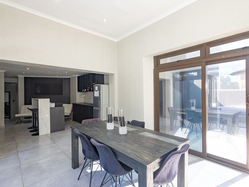 Striking 4-bedroom freestanding home in Ridgeworth, perfect for families and modern living - Photo 6