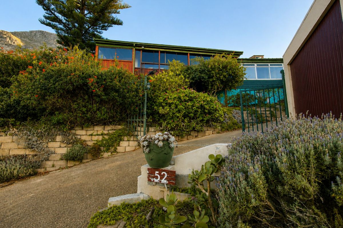 Peaceful Sea View Retreat in Simon’s Town - Photo 2