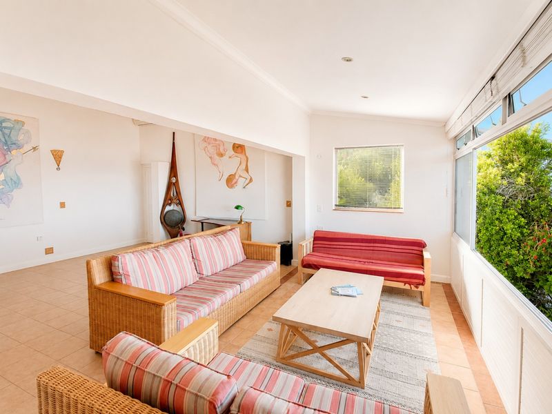 Peaceful Sea View Retreat in Simon’s Town - Photo 5