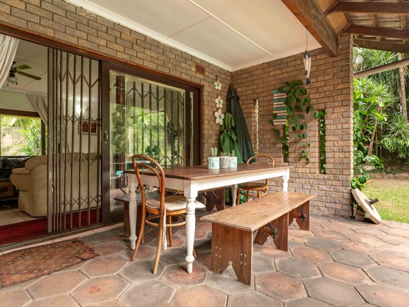 Your Next Move: Embrace Comfort, Convenience, and Family Living in this Perfectly Appointed Home! - Photo 5